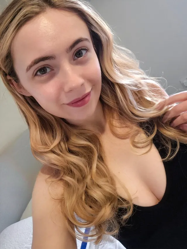 Cute mode / slut mode🤭