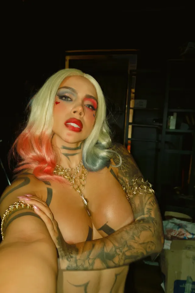 Cosplay of harley Quinn by goddess Delettraa