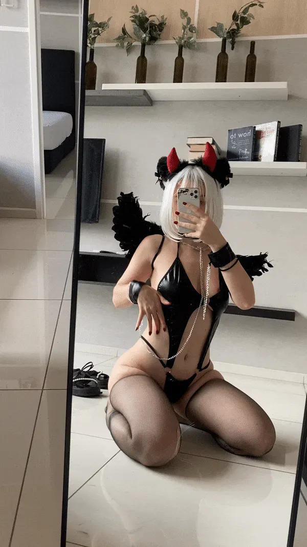 Either I go as a succubus or a fallen angel, I wonder what you guys prefer