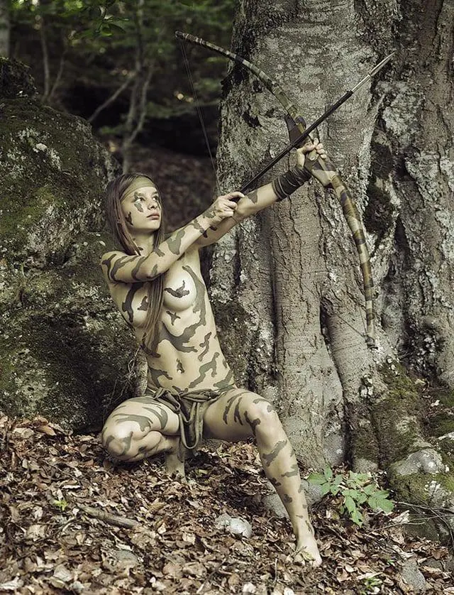 Camouflage body paint