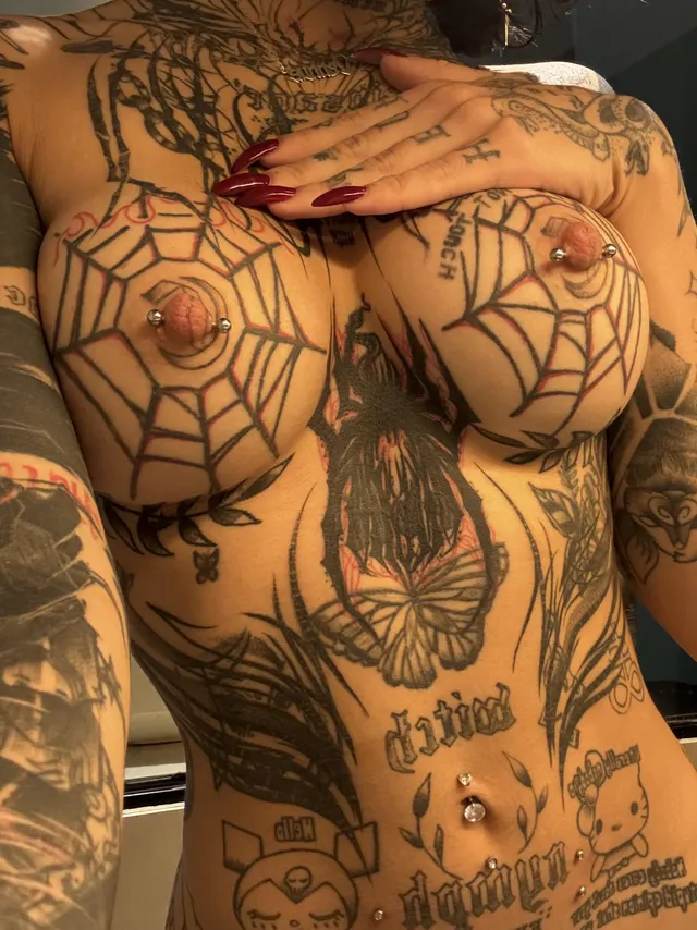 big goth tattooed tiddies