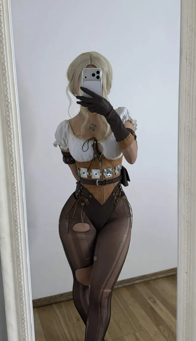 ciri by ciindae