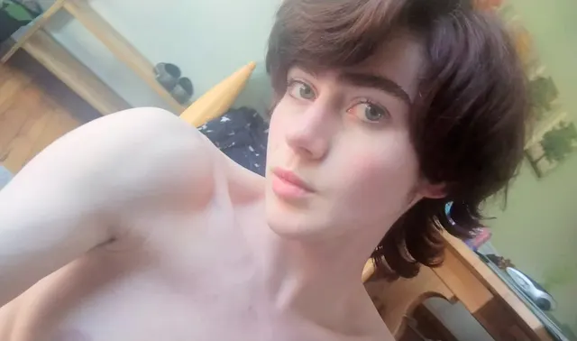 Giving you a tour of my body