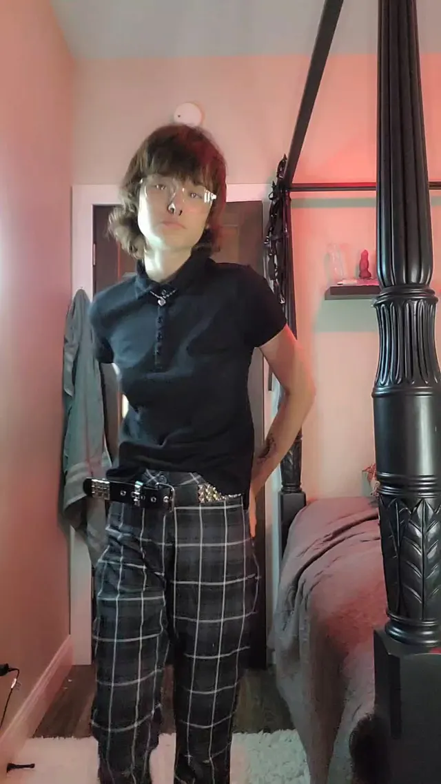 Hopefully my lil flex didn't scare you off ;3 tehe