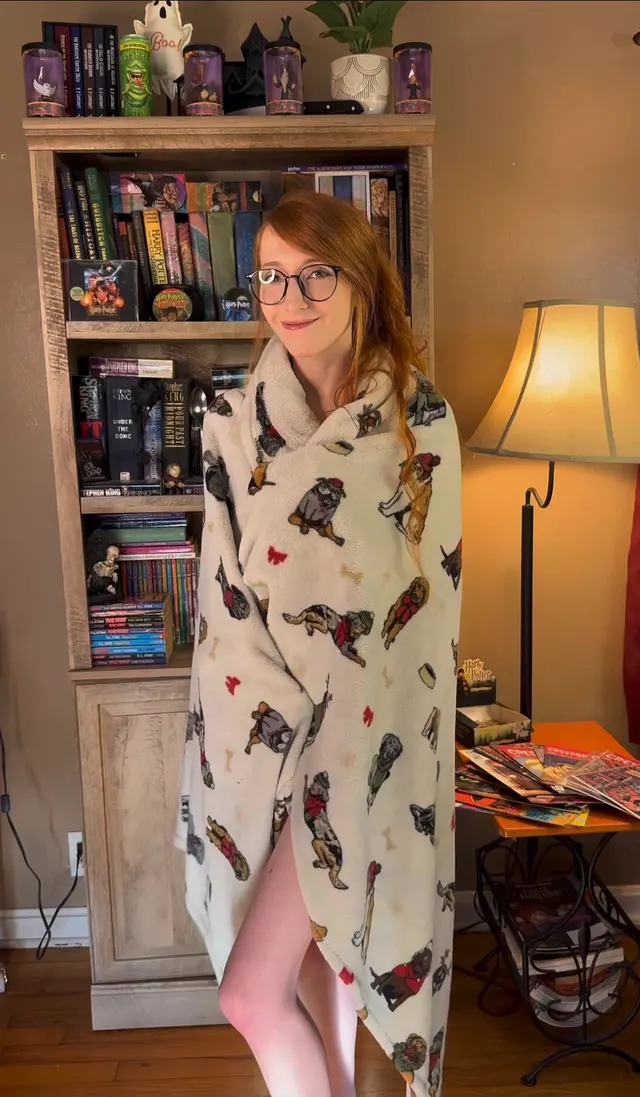 I need your opinion! Should I keep my bush or not?!