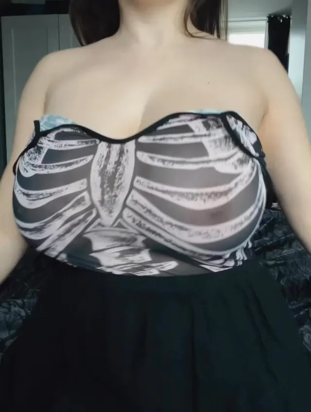 Violently shaking my top off again 