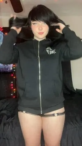 I bet I could make you cum in > 1min. 💖