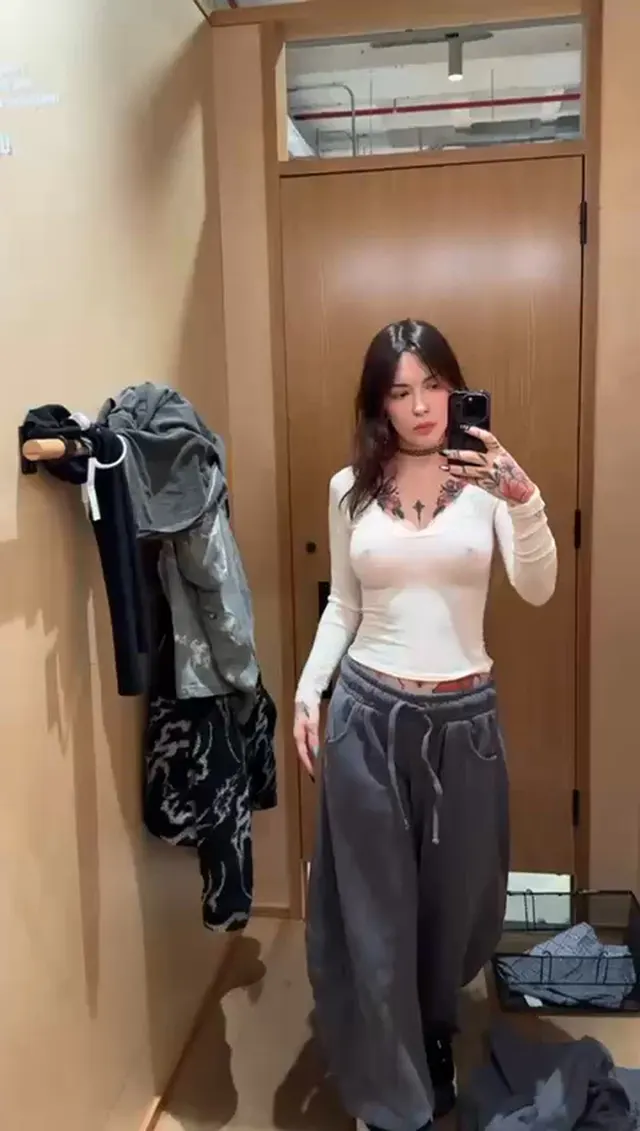 yes I bought it even tho idk where I can wear it